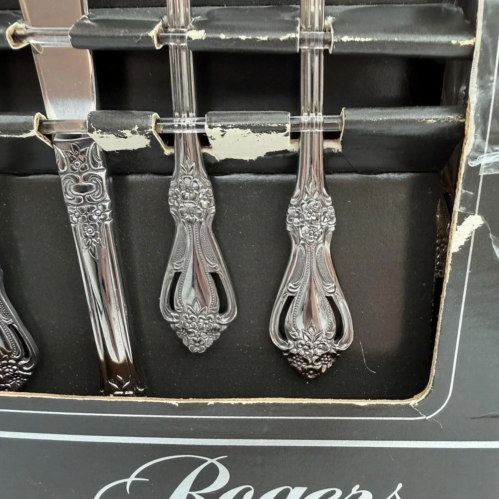 VALENTINE Stainless Flatware Rogers by Stanley Roberts 44‎ Piece Service For 8